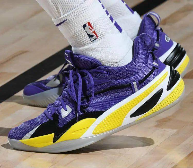 耐克曼巴精神球鞋,耐克科比5哪个配色最值钱