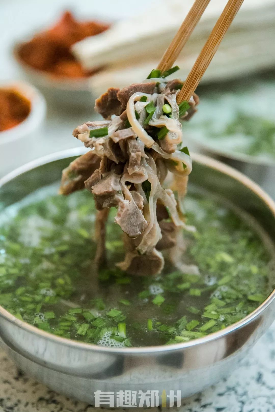 沙口路的这碗汤,让郑州街头的人们都成了美食家