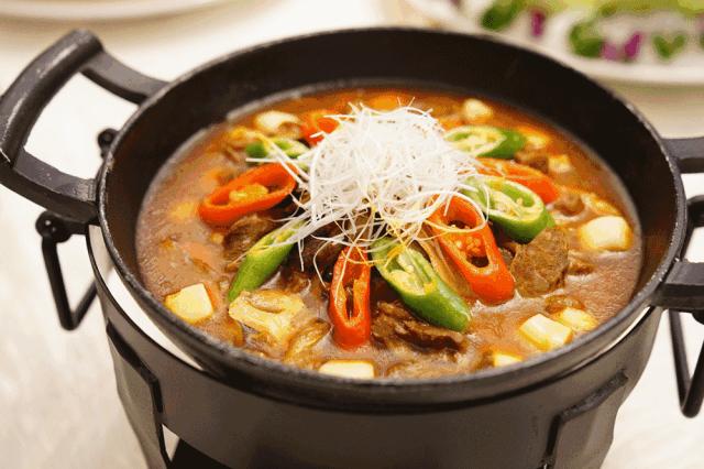 这里有一封“东莞盛宴”的信函，请所有吃货签收