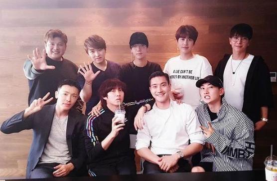 中国毒唯在韩网风评太差，前有EXO毒唯被嘲，后有SJ毒唯被提及