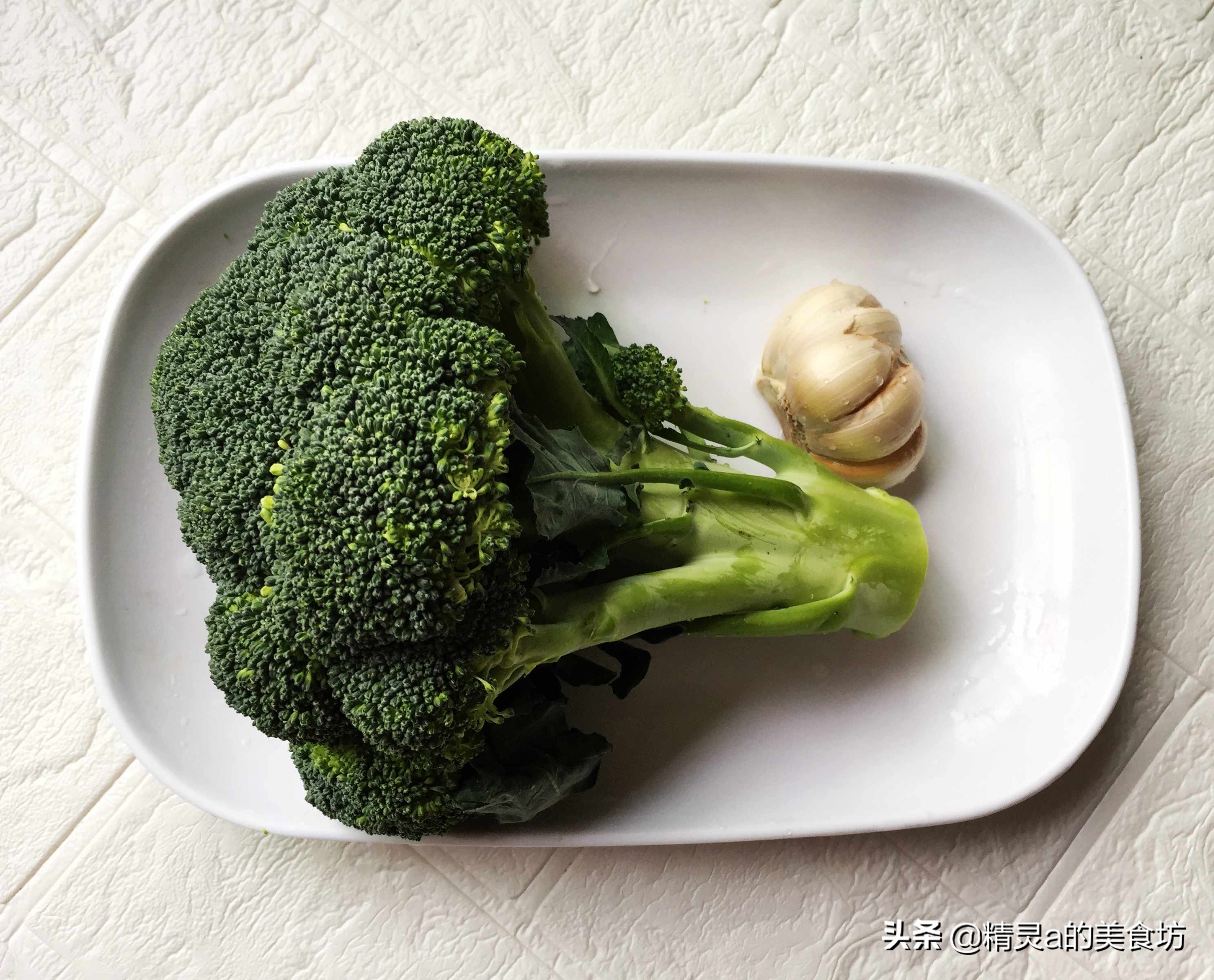 西兰花怎么炒才能脆爽,西兰花洗净只需这一招