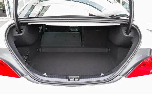 奔驰有多撩人,奔驰车有魅力