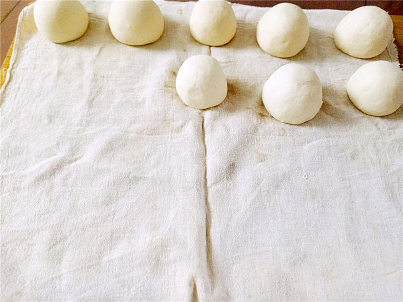 原汁原味慢火蒸制大馒头,蒸老馒头教程