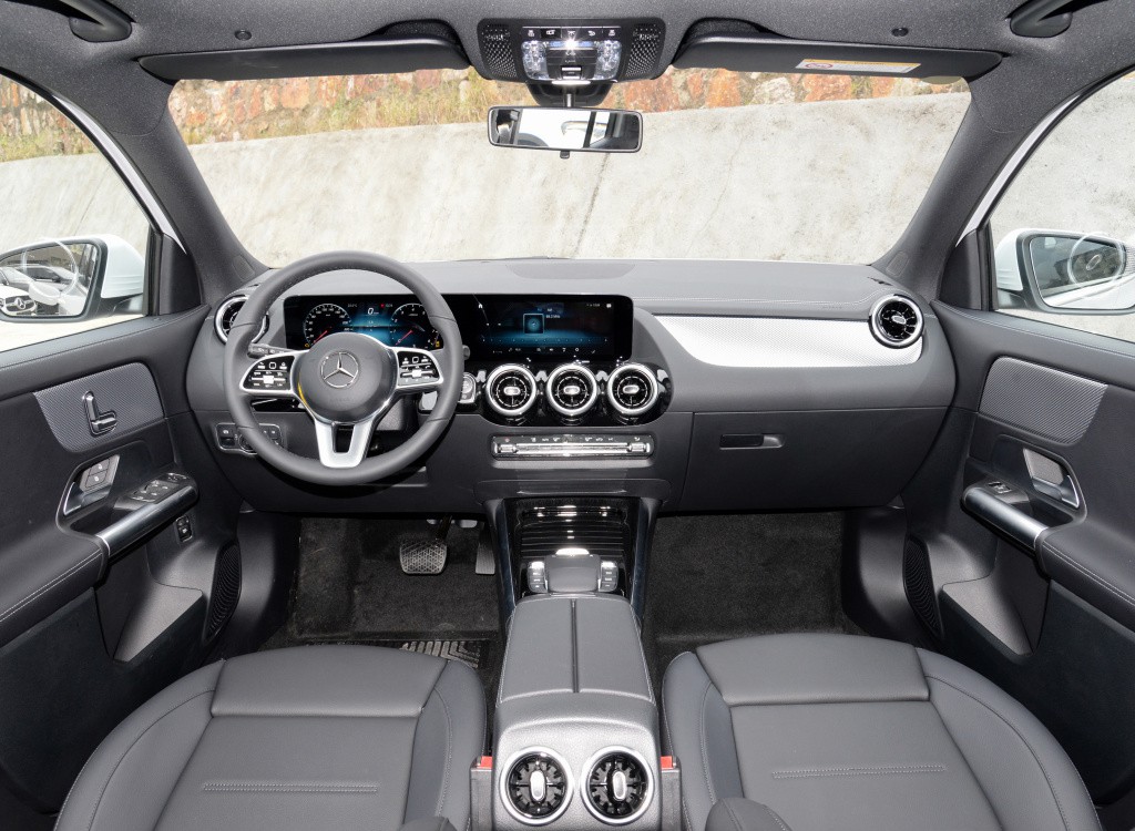 奔驰gla2020款gla180售价,奔驰gla180最低多少钱落地