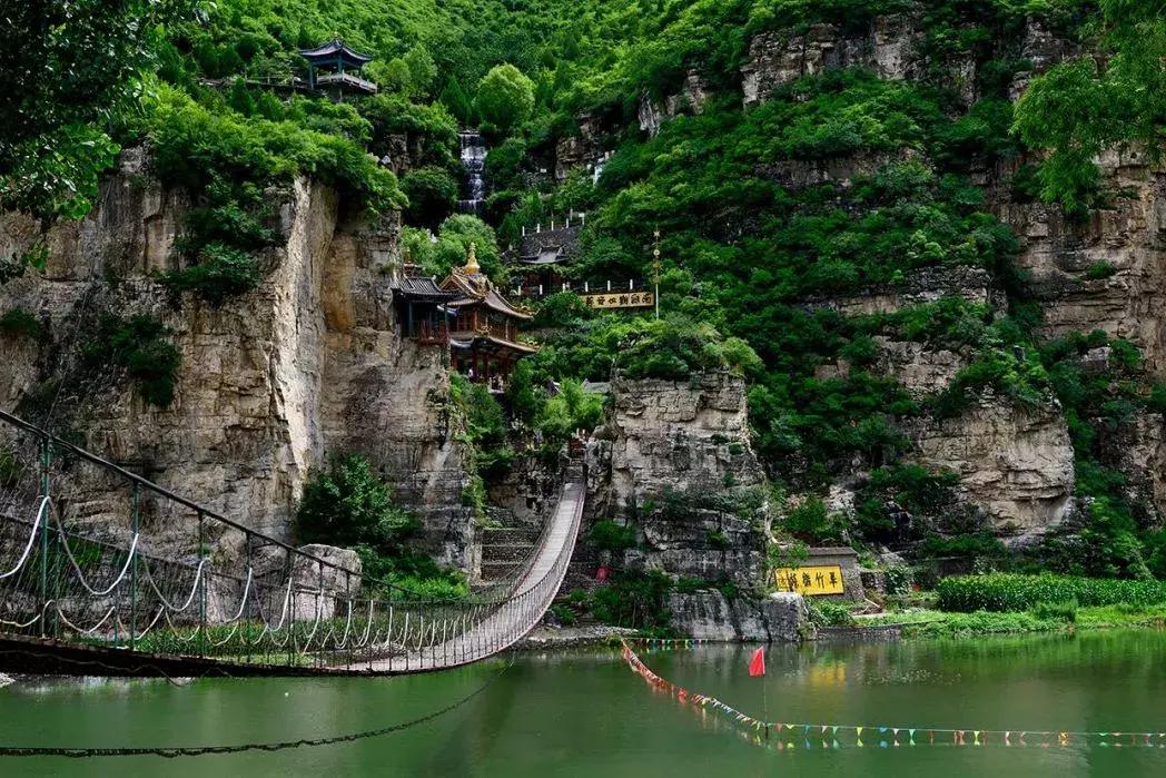 北京京郊避暑纳凉的好去处,北京十渡风景区旅游攻略