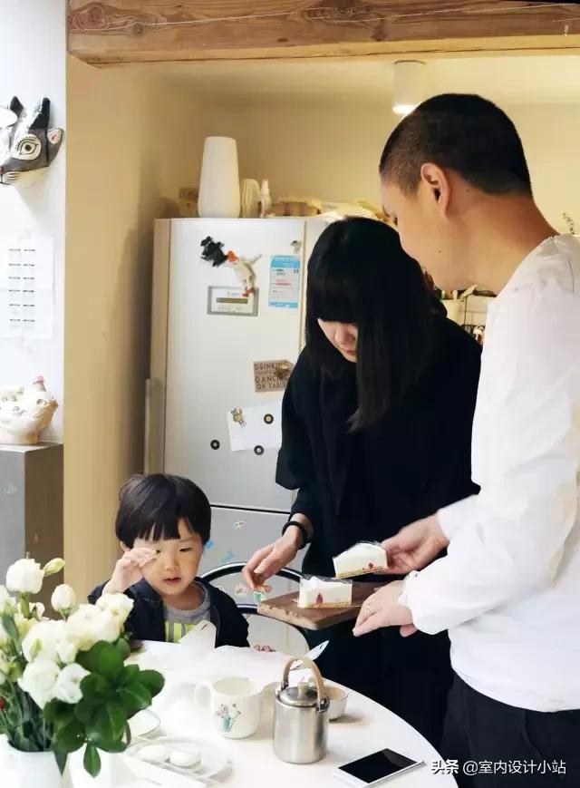 一家四口出租屋改造,旧出租屋省钱大改造