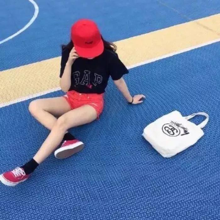 多人闺蜜头像或2人闺蜜头像,超可爱两人闺蜜头像可收藏