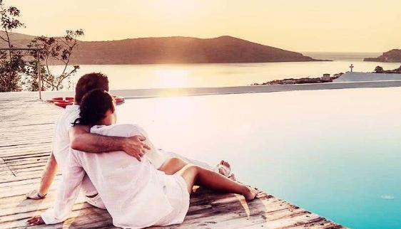 夫妻年龄相差几岁最不容易离婚,两口子年龄相差几岁生活最幸福