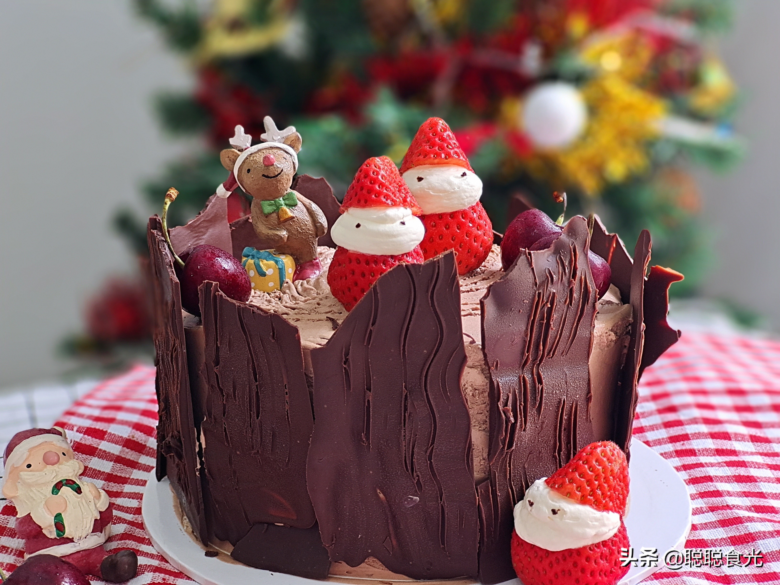 巧克力圣诞树蛋糕制作方法,圣诞节奶油巧克力蛋糕