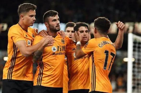 英超狼队对利物浦直播,英超狼队对布伦特福德直播