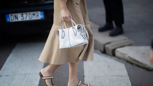 香奈儿今年最新款包包排行榜,香奈儿古驰包包推荐