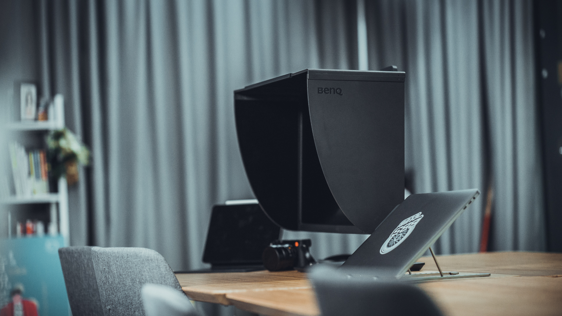 明基显示器sw270c与sw270pt区别,明基sw270c显示器提示校色