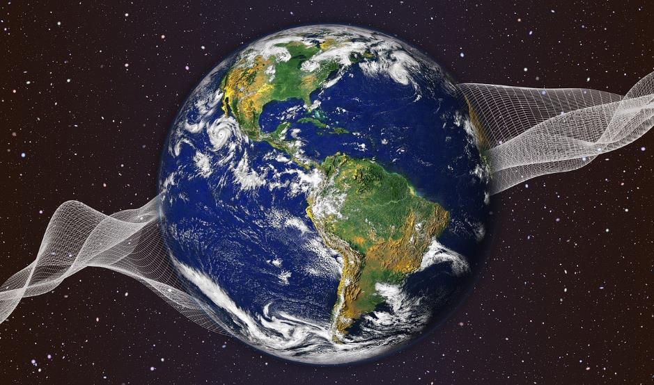 360市值千亿,市值跌去约700亿港元