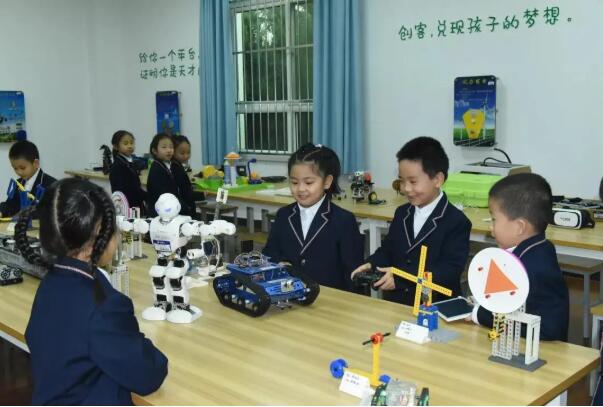 西京小学：以德育人引促学生快乐成长