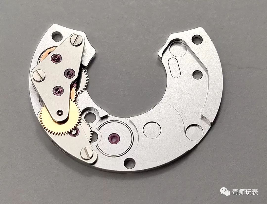 拆解欧米茄海马300机芯图,vs厂欧米茄海马300机芯