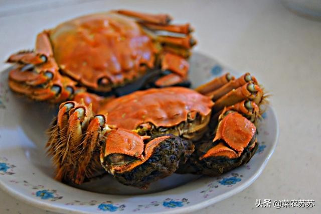 螃蟹应该怎么清理内脏,螃蟹如何清理哪些不能吃