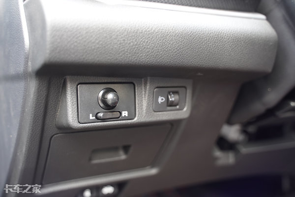 日产皮卡锐骐7柴油版14.88万配置,东风日产皮卡锐骐5柴油版报价