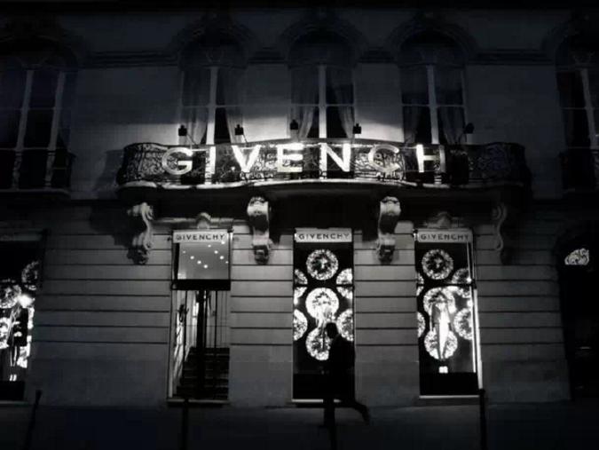 纪梵希四宫格散粉新款,2015纪梵希李宇春秀场