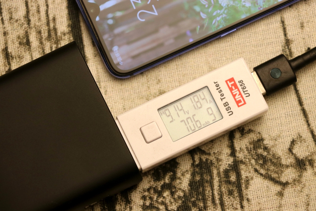 小米移动电源50w快充版笔记本,小米移动电源高配版用什么充电器