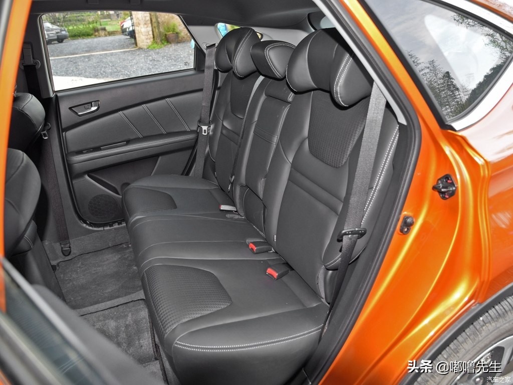 纳智捷优6新款1.6t试驾,纳智捷优六车评