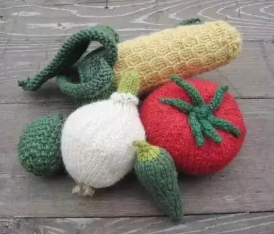 适合幼儿园宝宝的手作编织毛线 (毛线编织水果蔬菜教程)