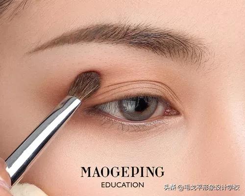 细腻又精致的眼妆怎么画,细腻精致的眼妆怎么画