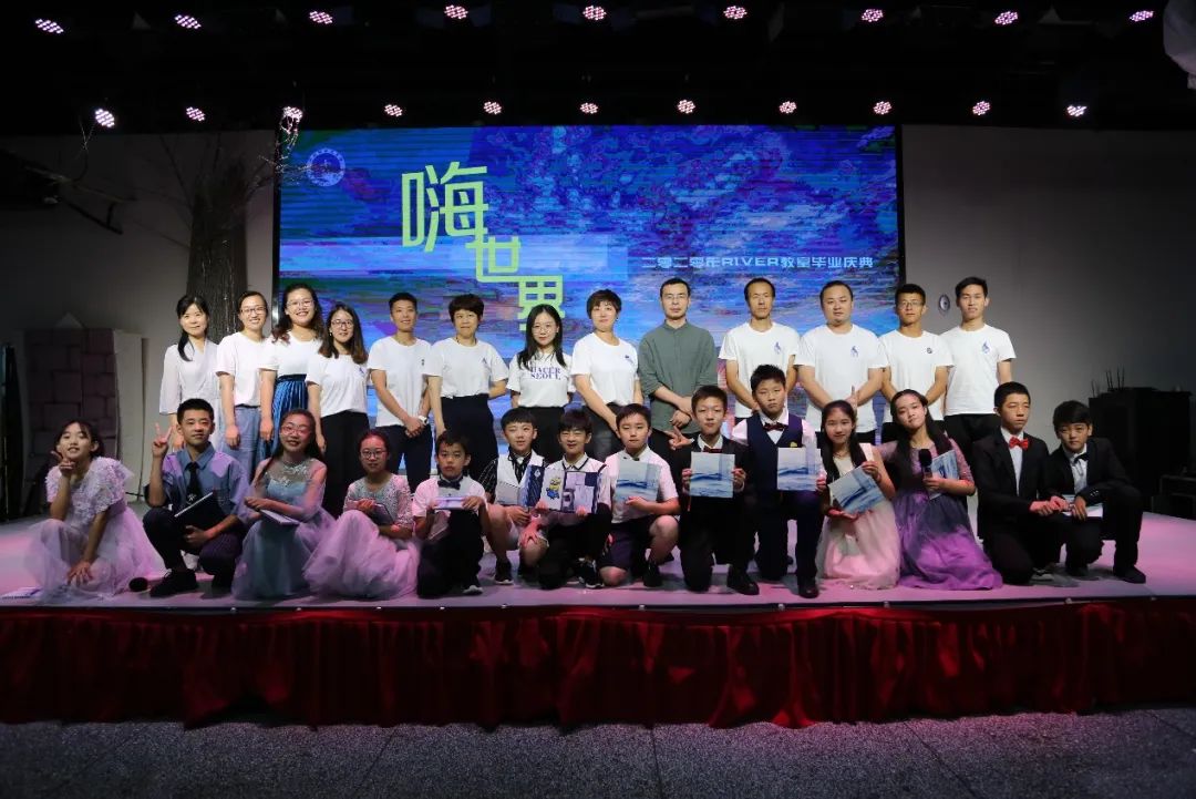 毕业庆典的仪式感,六年级毕业庆典视频