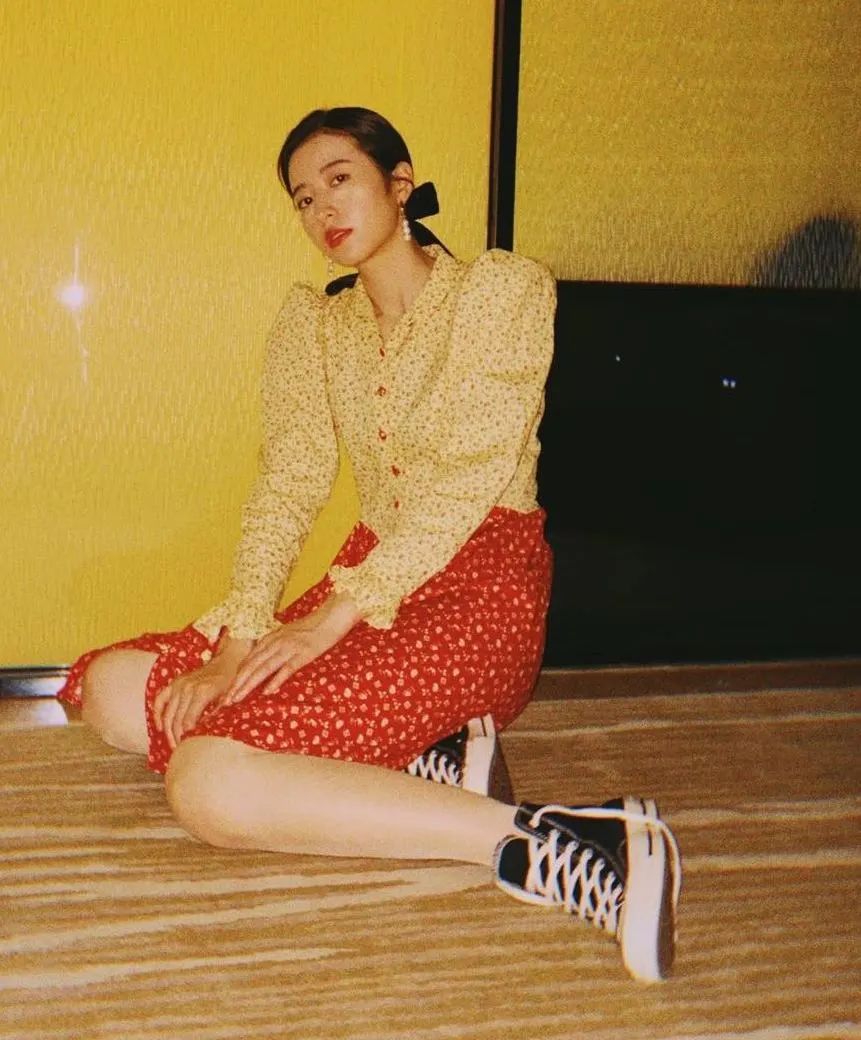 今年流行的帆布鞋品牌,今年流行的帆布鞋颜色学生