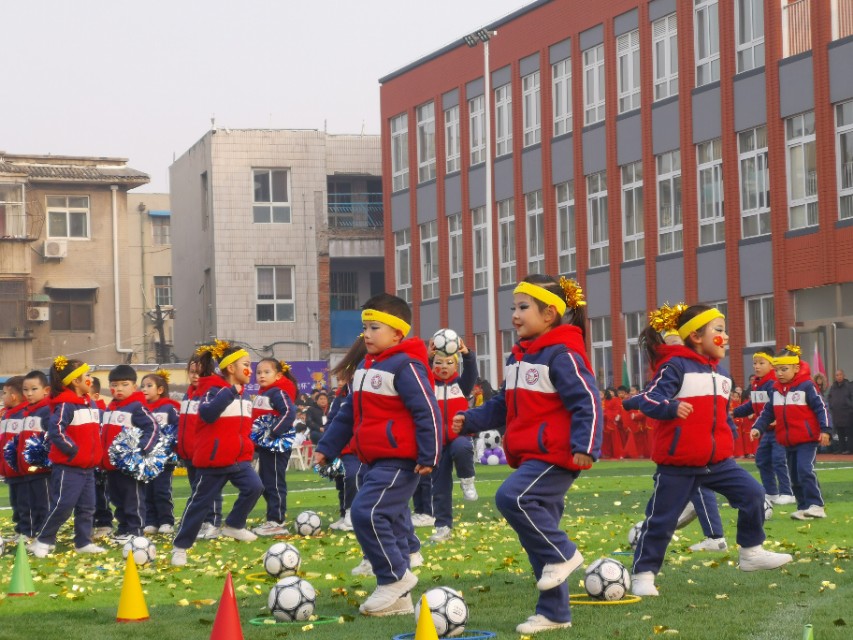 校园足球杯圆满落幕,华奥杯校园足球联赛