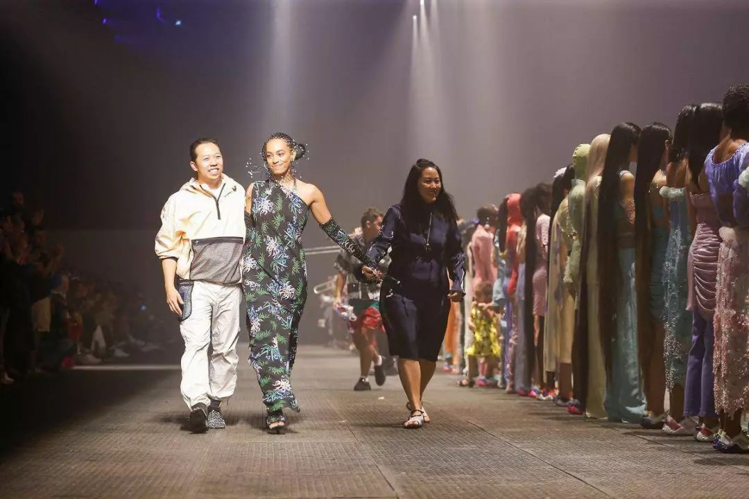 KENZO设计师出走：这个靠老虎头大眼睛起死回生的潮牌何去何从？