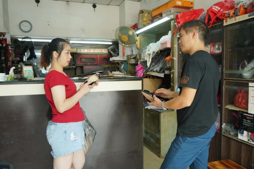 鞋子质量好不好一看就知道,质量好不好一看实物就知道