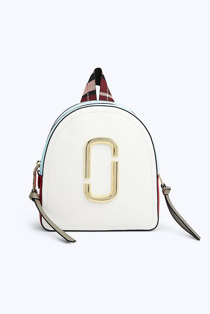 买一个品质好的女士双肩包,小女生适合背的双肩包推荐