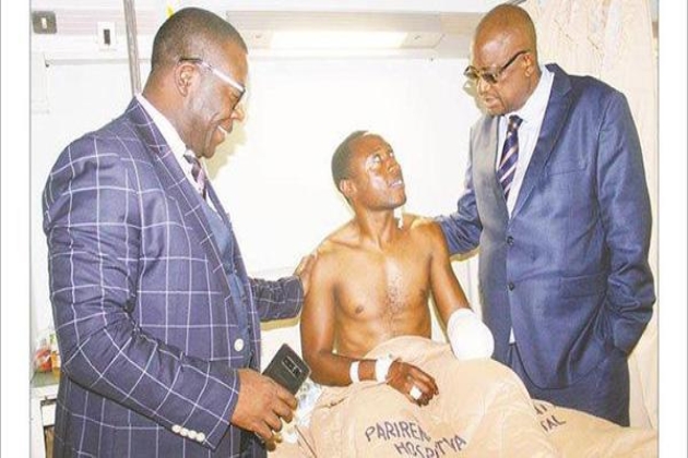 杞︾ジ鎴偄灏戝勾鑷己涓嶆伅,杞︾ジ楂樹綅鎴偄鍔卞織浜虹墿