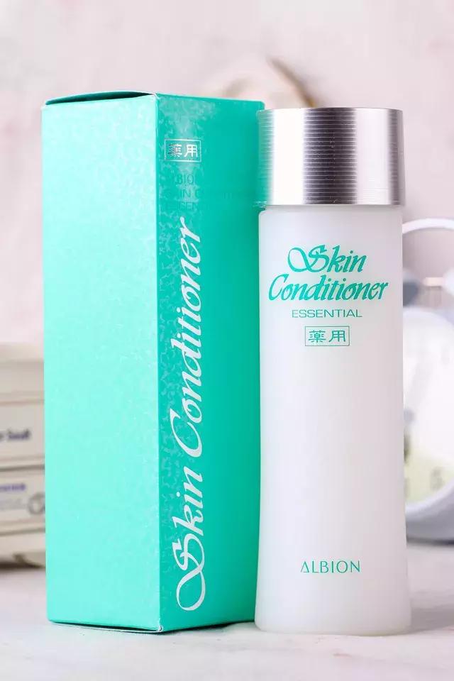 最好用的十大化妆水排名,用最少的钱买什么好物