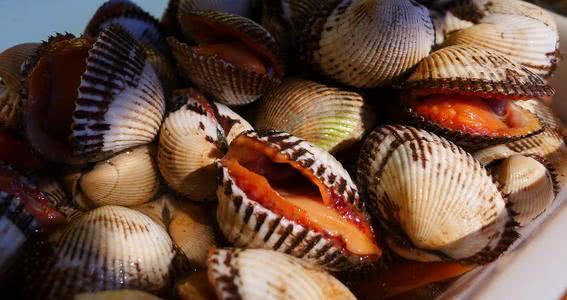 老年人长期吃钙片补钙好吗,老人吃钙片不如吃鸡蛋