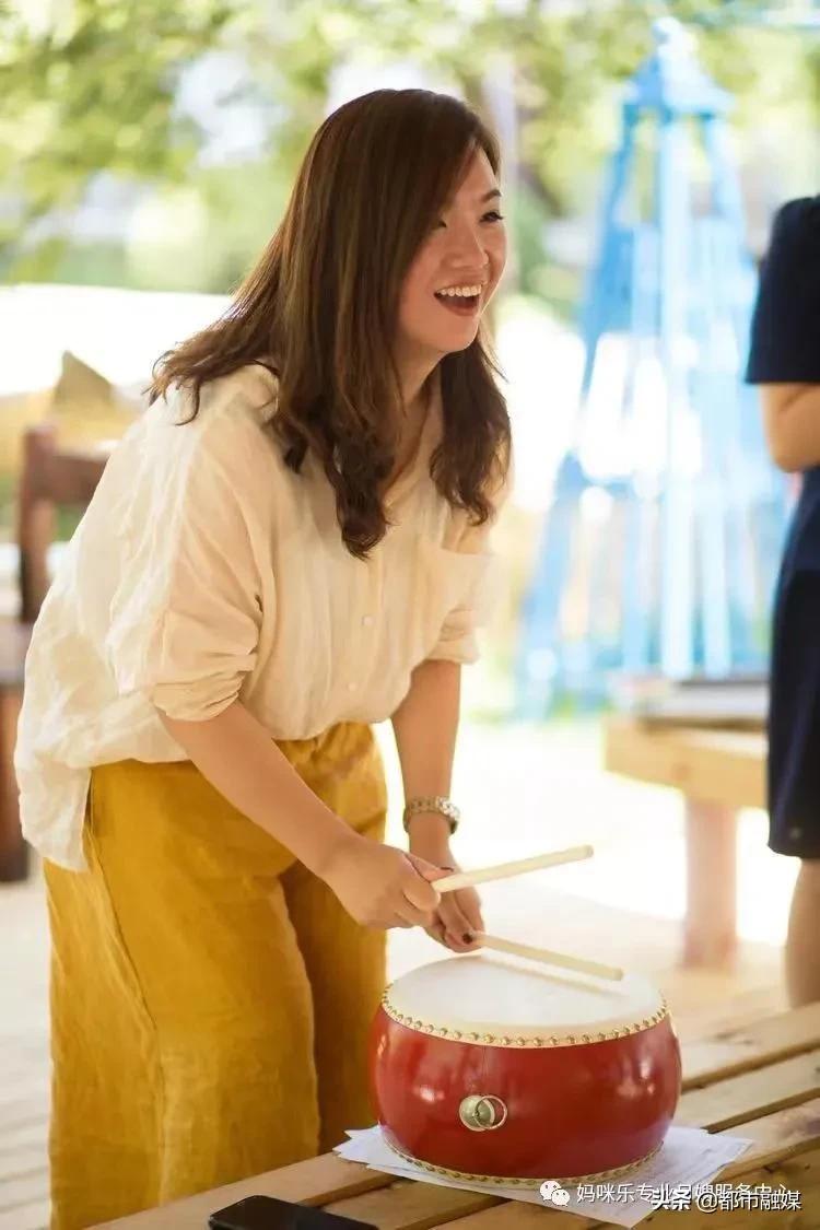 开心工作、快乐生活!齐心协力,为爱前行!