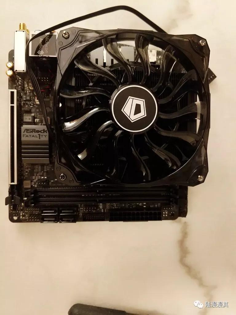 孤勇者mini机箱itx装机,240水冷itx机箱装机全过程