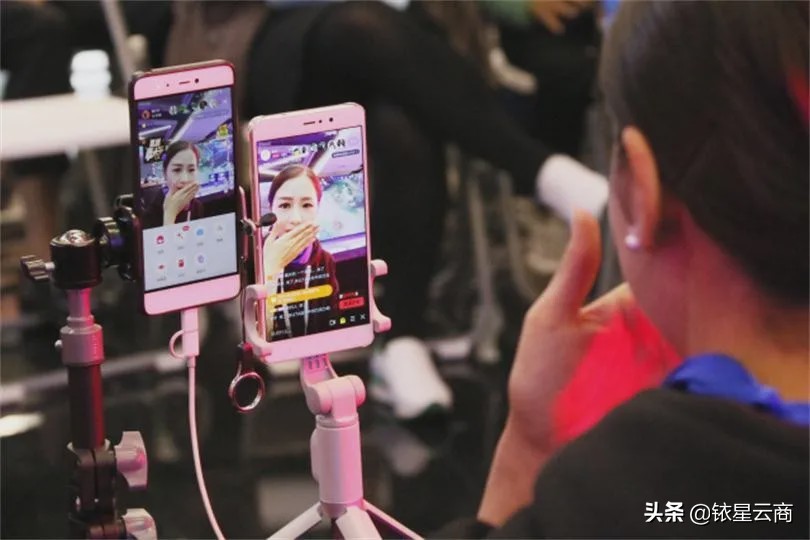 店总直播,实体店老板变网红