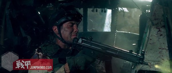 美国黑鹰战机坠落视频,黑鹰坠落最震撼视频