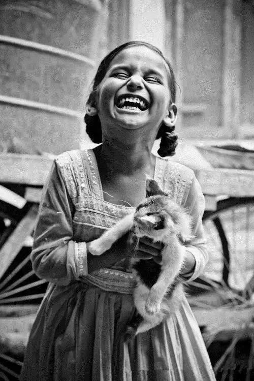 世界微笑日不要吝啬你的笑容,世界微笑日与所有的美好不期而遇