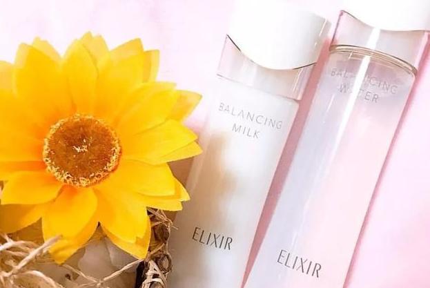 护肤不油腻推荐什么水乳,基础补水不带美白修复功效的水乳