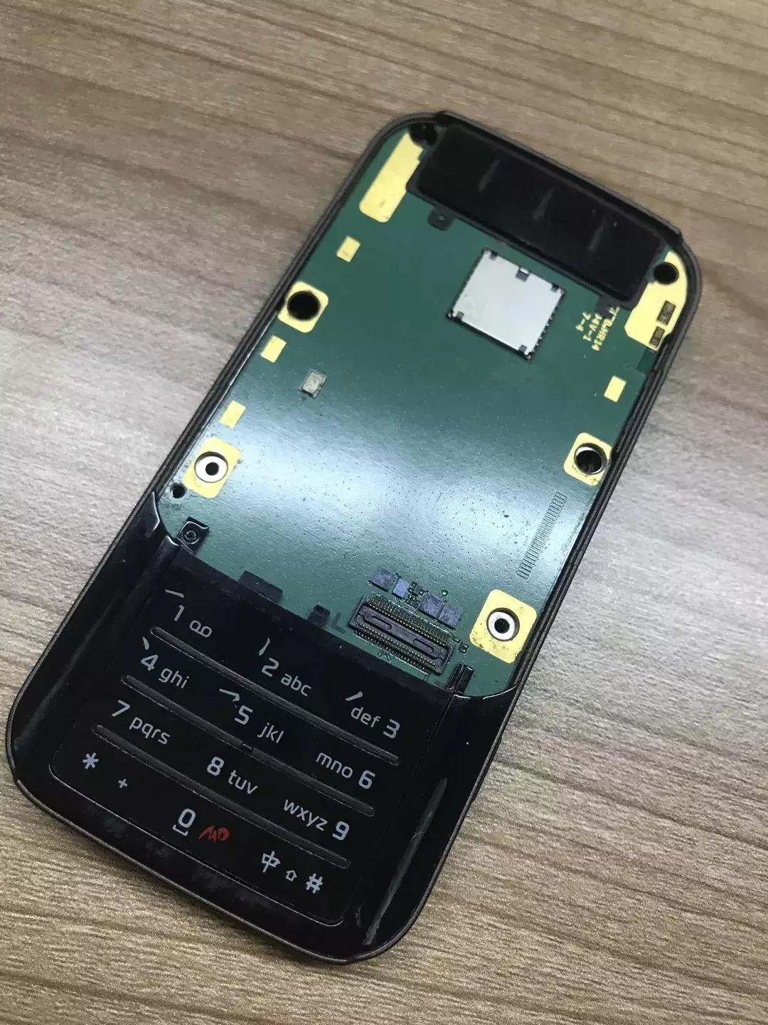 拆机|80、90后,每个人都有关于诺基亚的故事