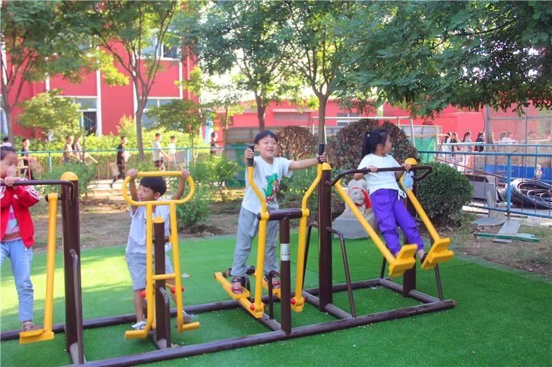 喜报恭喜几位孩子荣获一等奖,长葛喜报