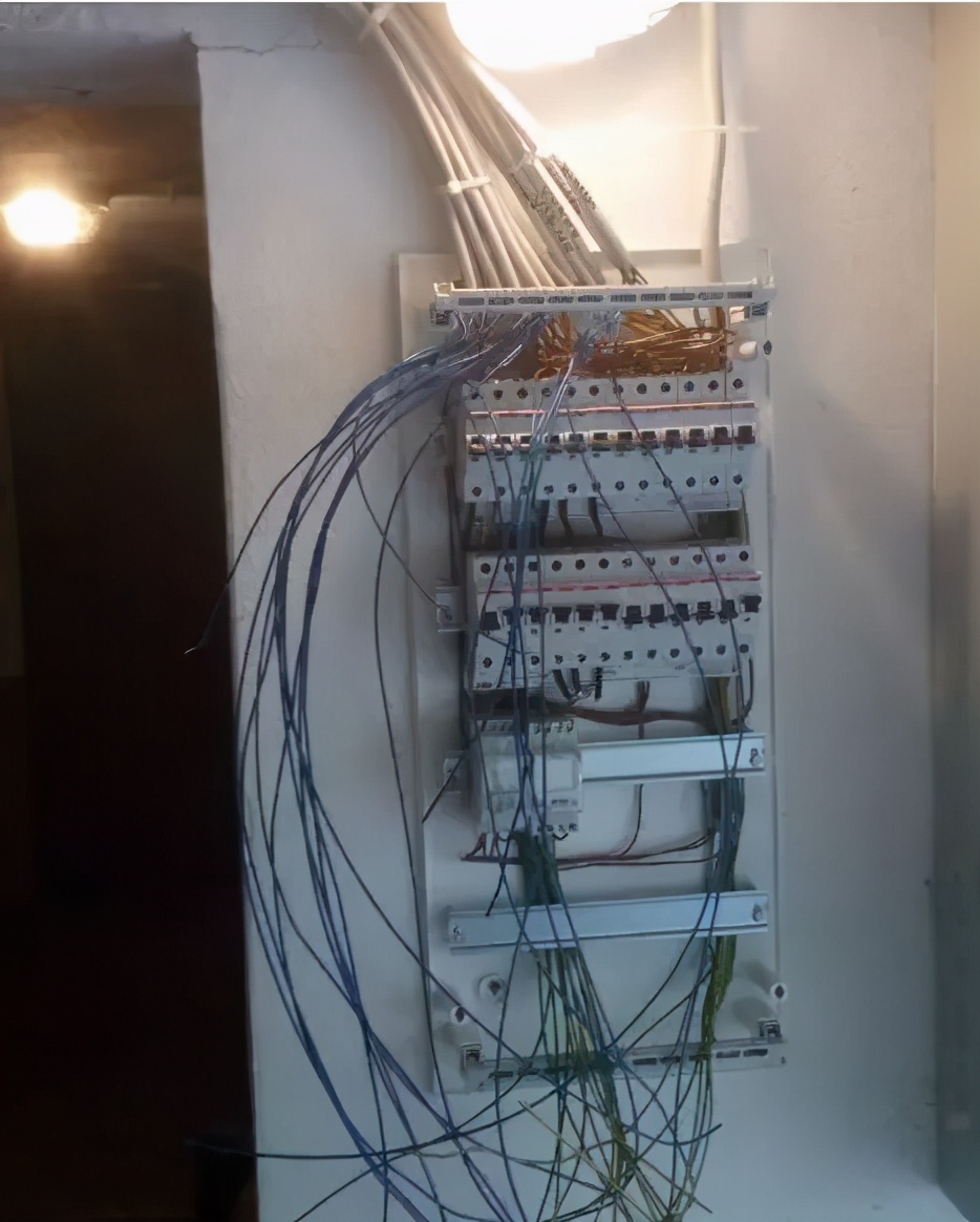 自己做大型水陆缸,在家自己打造一个沙漠缸