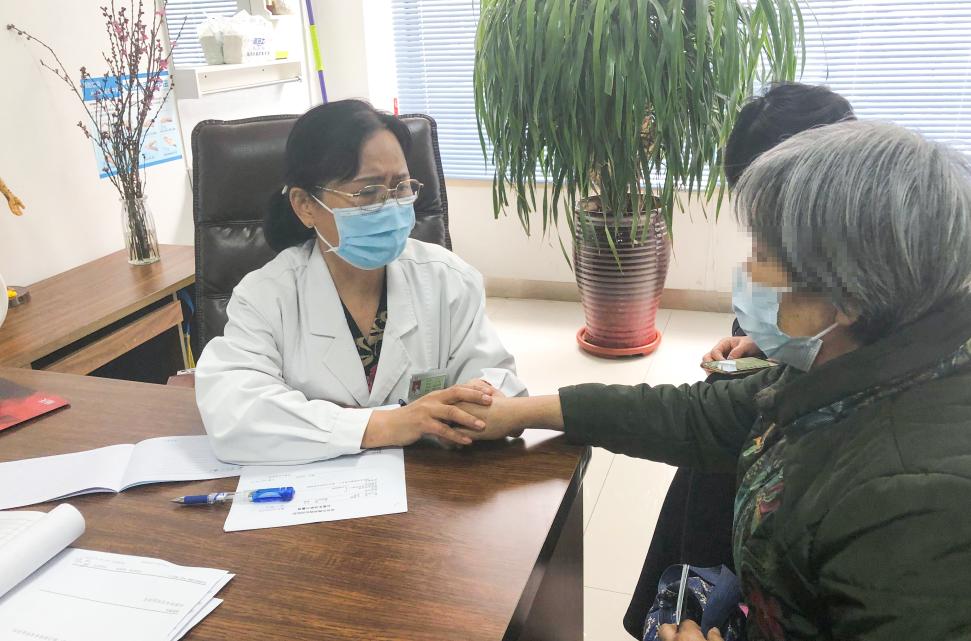 黄建萍医生,郑州精神科专家黄建萍