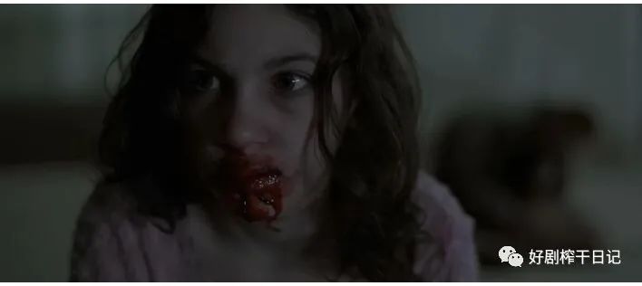 血色入侵伏笔深度解析,恐怖而有内涵的电影
