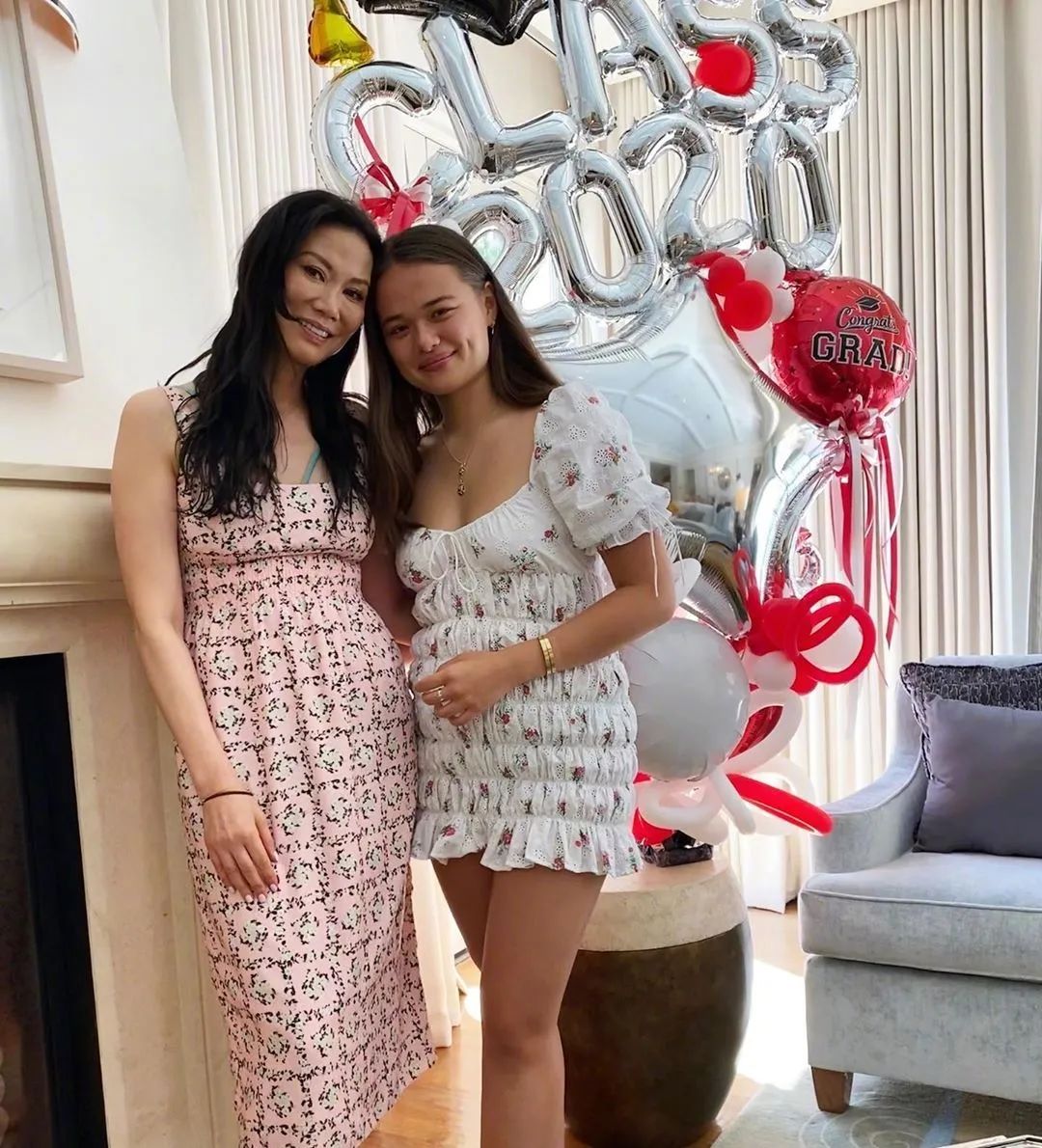 邓文迪相貌平庸为何能吸引男人,邓文迪与默多克91岁