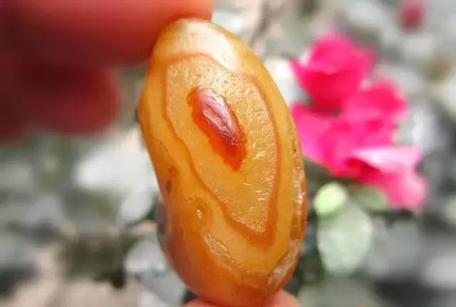 极品玛瑙手镯,极品玛瑙原石