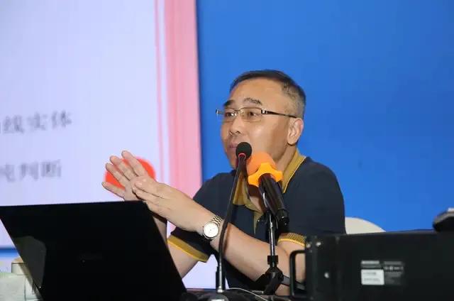 徐文明今天走势,徐文明下周一操作策略