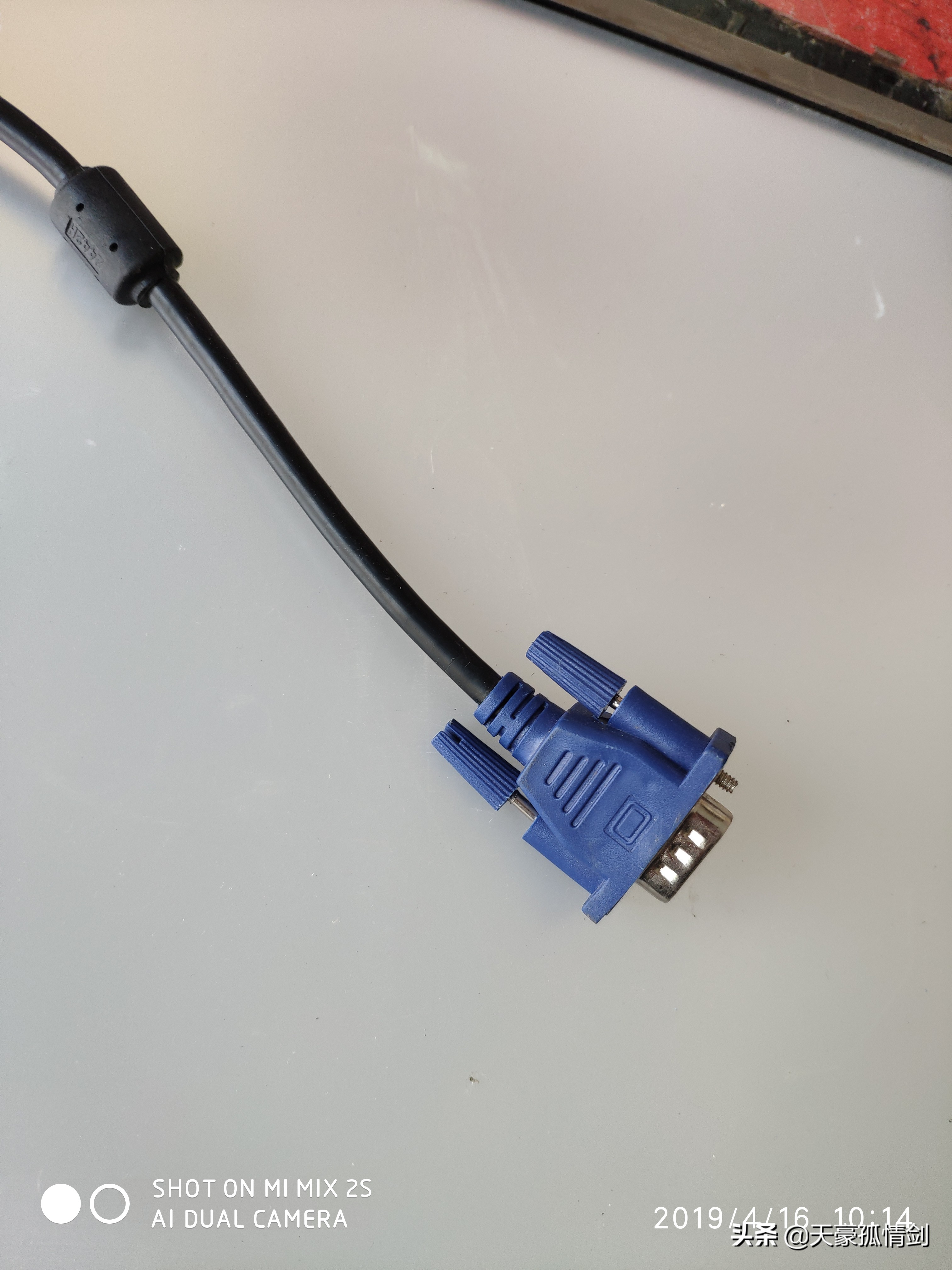 显示器花屏怎么办最简单的方法,显示器花屏有几种情况